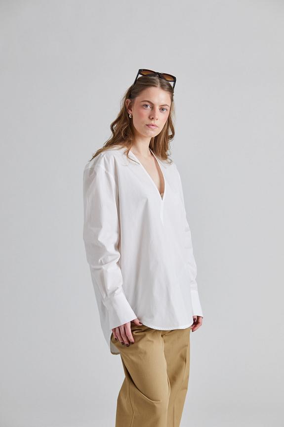 Toteme V-Neck Shirt White 